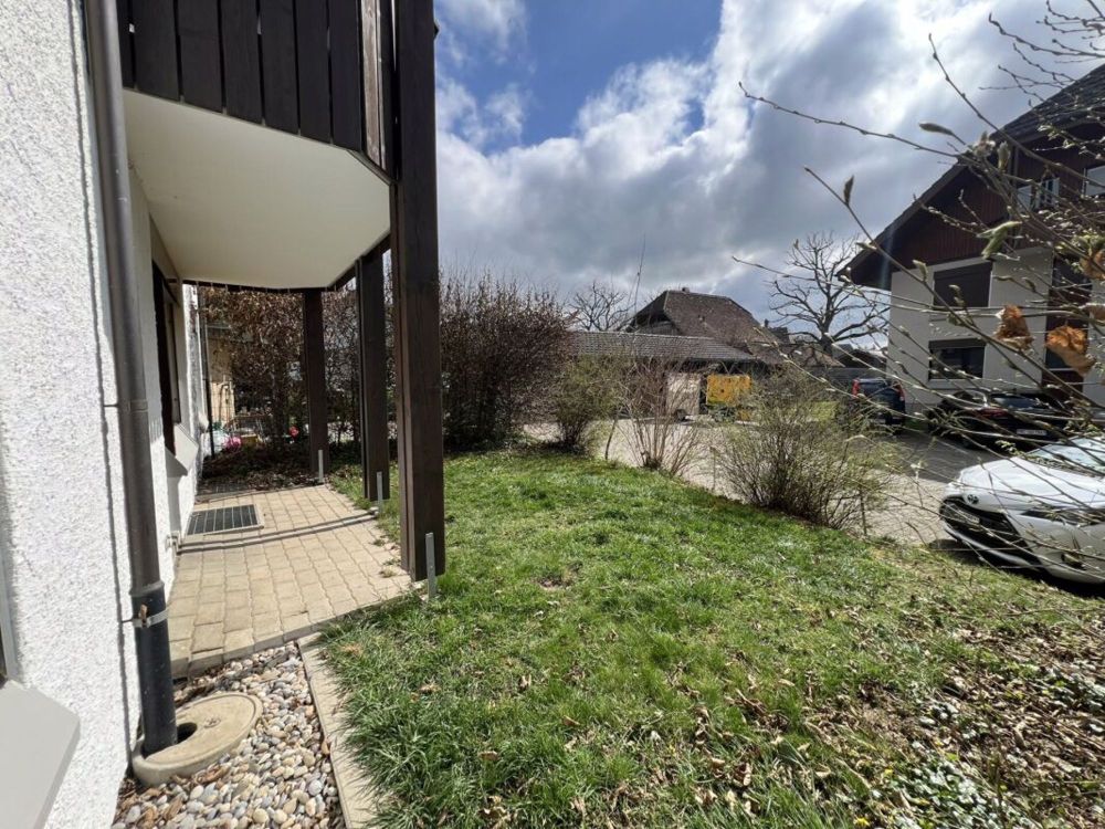 Erstbezug 2.5 Zi Garten Wohnung - Bild 4