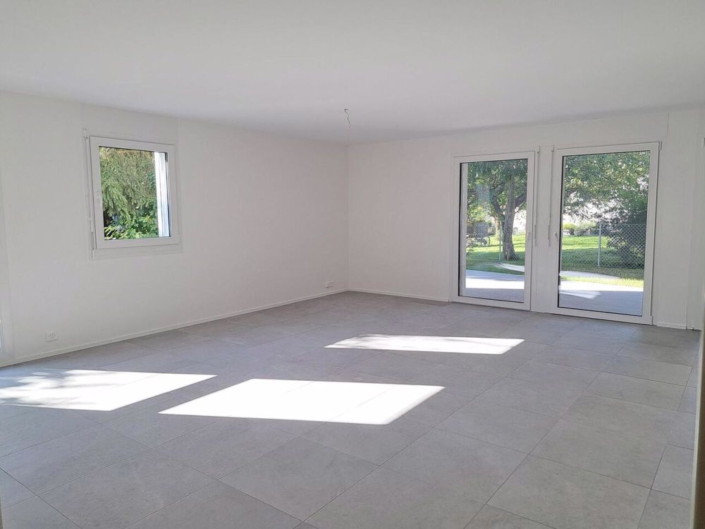 Luxuriöse 4.5-Zimmer-Wohnung neu mit 124 m2, Terrasse und Garten - Bild 4