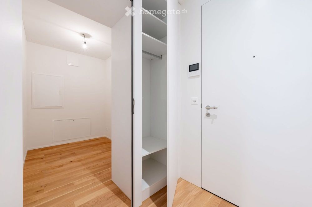 Attraktive 2,5-Zimmer Wohnung mit Balkon in Rombach - Bild 3