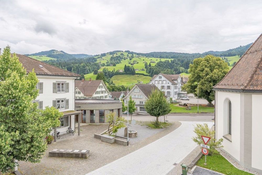 Charmant Wohnen mit besten Anbindungen nach Totalsanierung - Aussicht