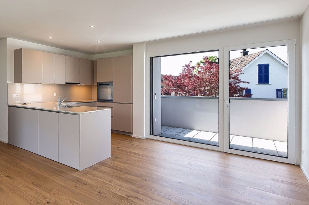 Moderne 3.5-Zimmer-Neubau-Wohnung im 1.OG - Bild 1