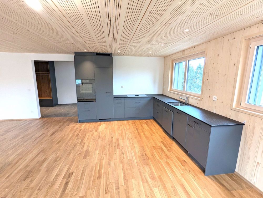 Erstbezug moderne charmante 4.5 Zimmer Wohnung - Bild 4