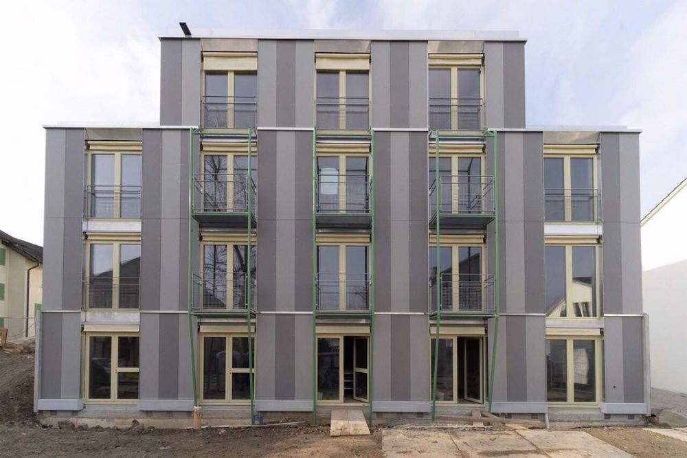 Erstvermietung ab 01.07.2025 / Wohnen im Neubau in Zürich Altstetten - Aussenansicht_2.jpg