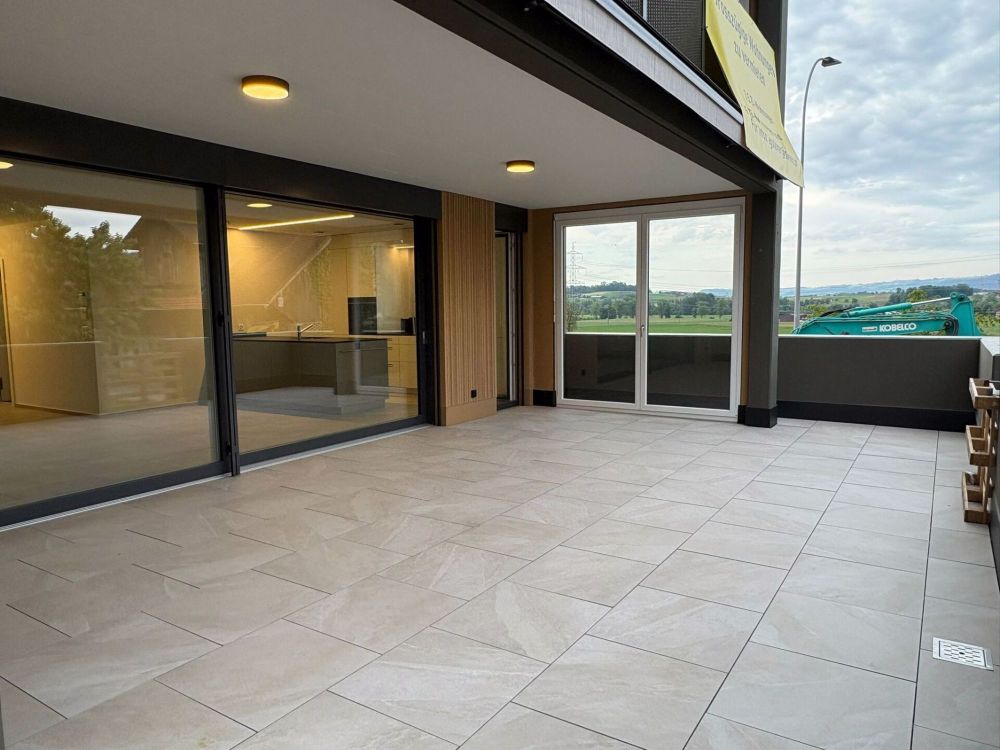top moderne Neubauwohnung mit grosser Veranda ! - Bild 1