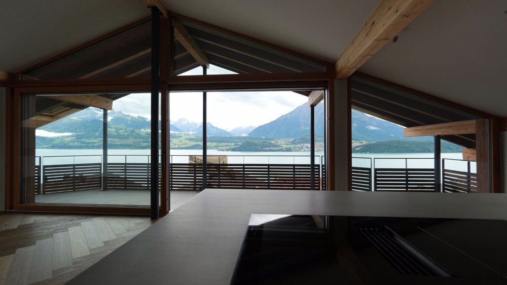 Neubau mit Traumaussichten auf See und Berge - Bild 2