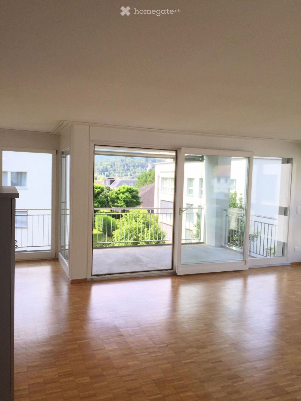 Moderne 4.5-Zimmer-Wohnung mit Balkon in Uznach - Bild 4