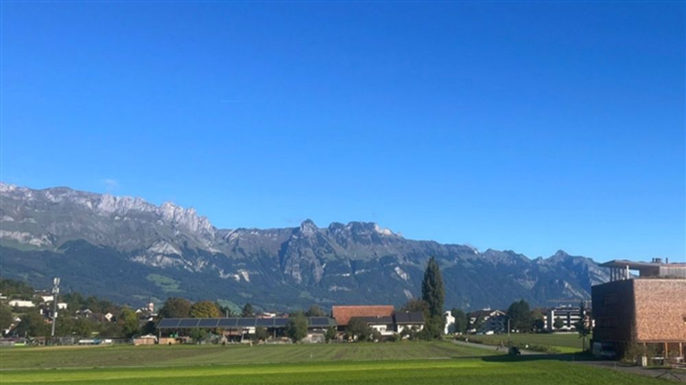 Wohnen wie im Terrassenhaus - grosszügige 5.5 Zimmerwohnung - Bild 2