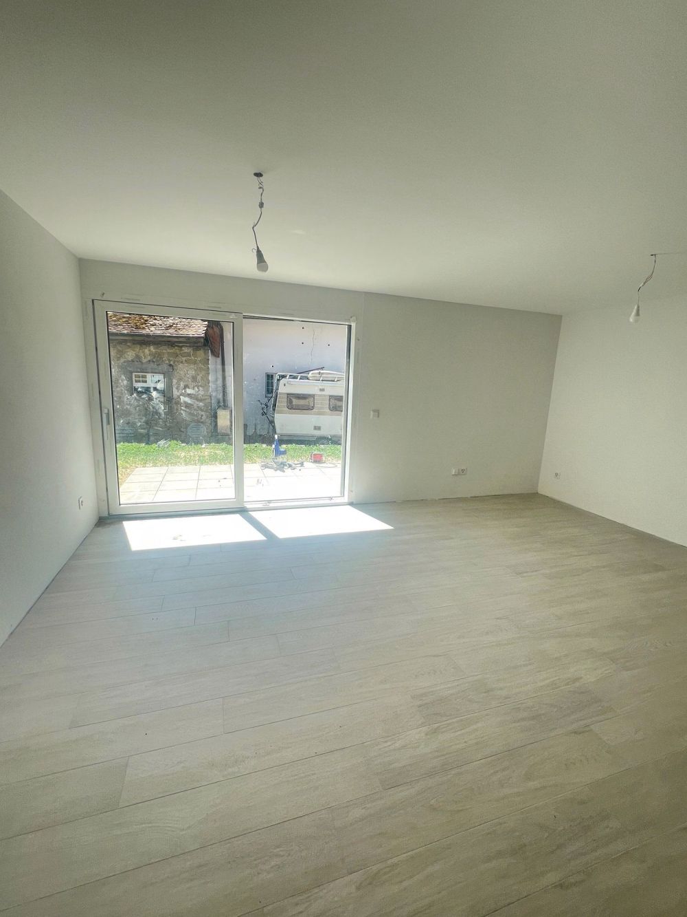 VILLA ZU VERMIETEN - Bild 3