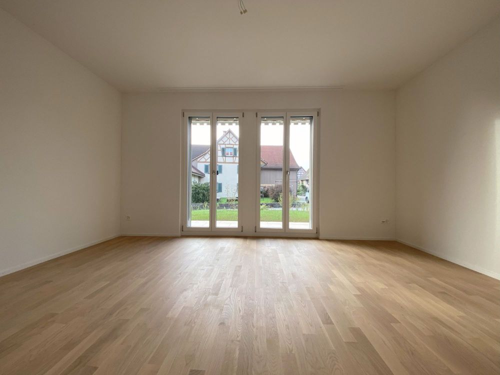 Praktische 5.5 Zimmerwohnung (EG WEST) im Eigentumsstandard - Bild 6