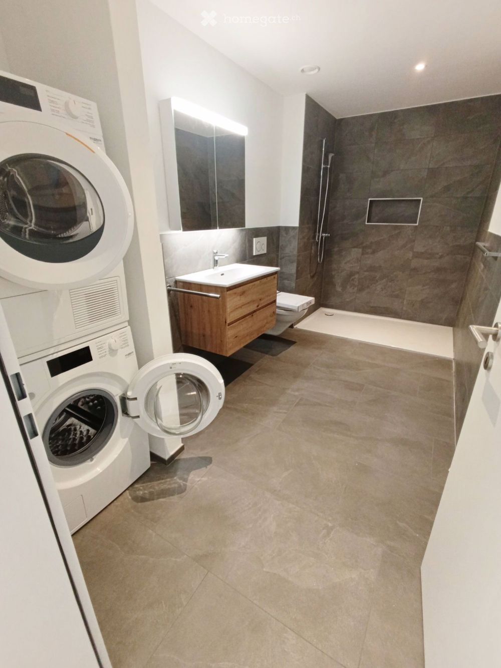 Erstvermietung von moderner 2.5-Zimmer-Neubau-Wohnung an bester Lage in Wettingen - Bild 3