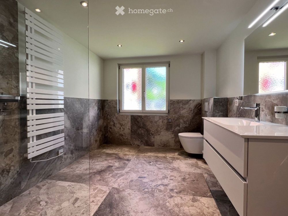 Top moderne, 179m2 grosse, helle 4.5 Zi. Whg mit extra Raum - Bild 5