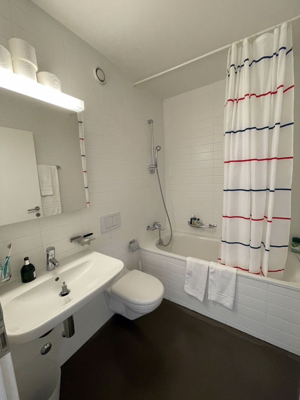 Réf - BS8-B-06.13 - SDB