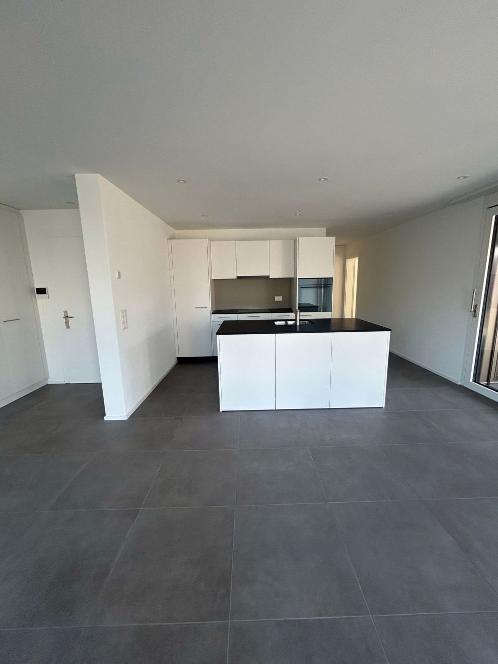 Wunderschöne Neubauwohnung direkt am Bahnhof Wichtrach - Bild 4