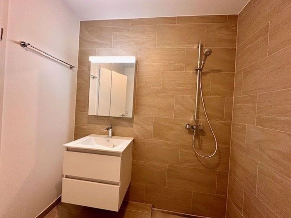 Schönes neues Apartment im 2. Stock mit 2,5 Zimmern in Aproz (Sion) - Appartement, 2.5 pièces, 56.97 m2