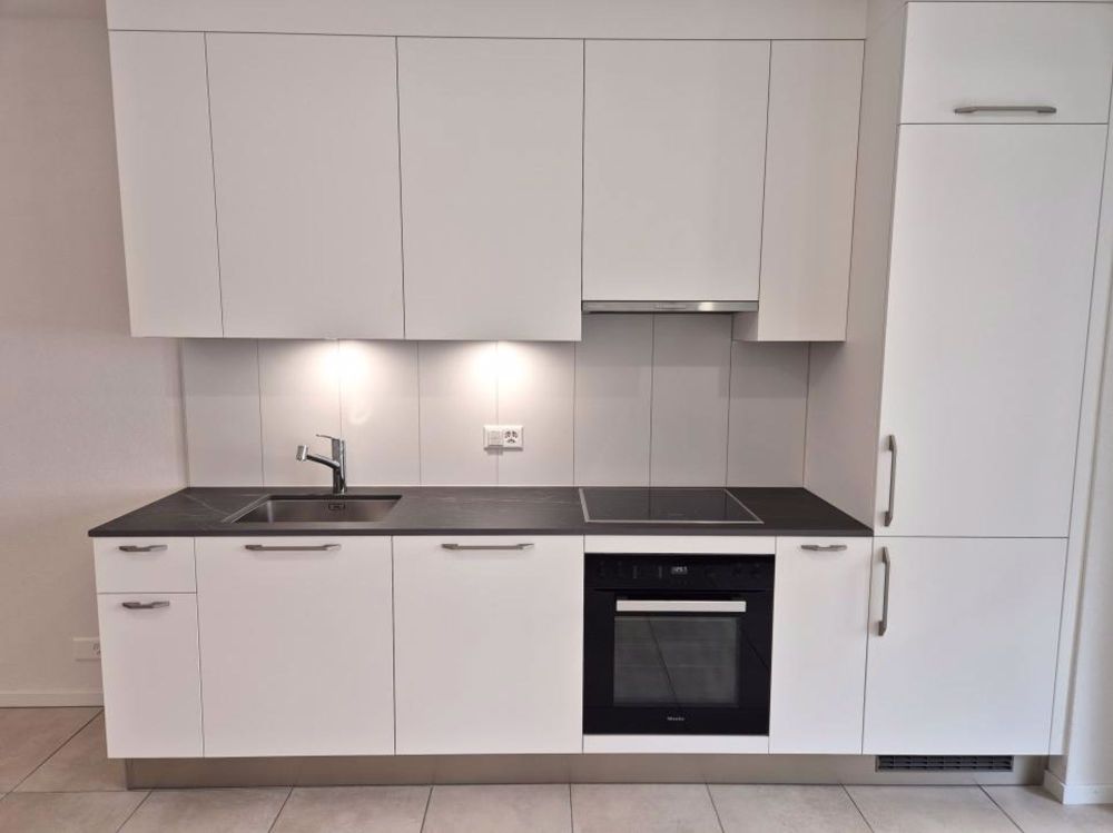 Appartement neuf de 2.5 pièces au 1er étage pour senior avec 2 balcons - Bild 6