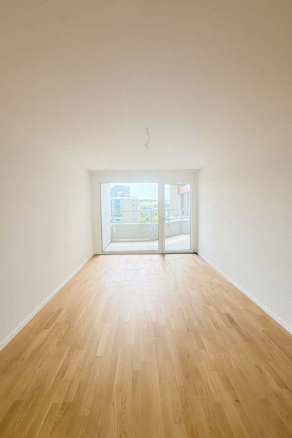 ERSTVERMIETUNG - grosszügige 3.5-Zimmerwohnungen - Schlafzimmer_bearbeitet.png