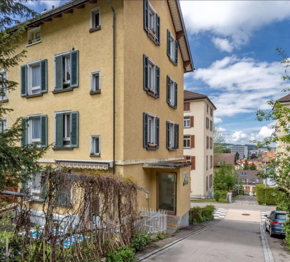 Erdgeschoss / 36m2 Studio / Neu-Renoviert mit Garten - Bild 2