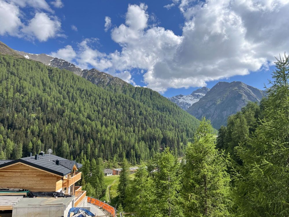 Allegria - Traumhafte Attikawohnung mit riesiger Terrasse und Bergsicht - Bild 2
