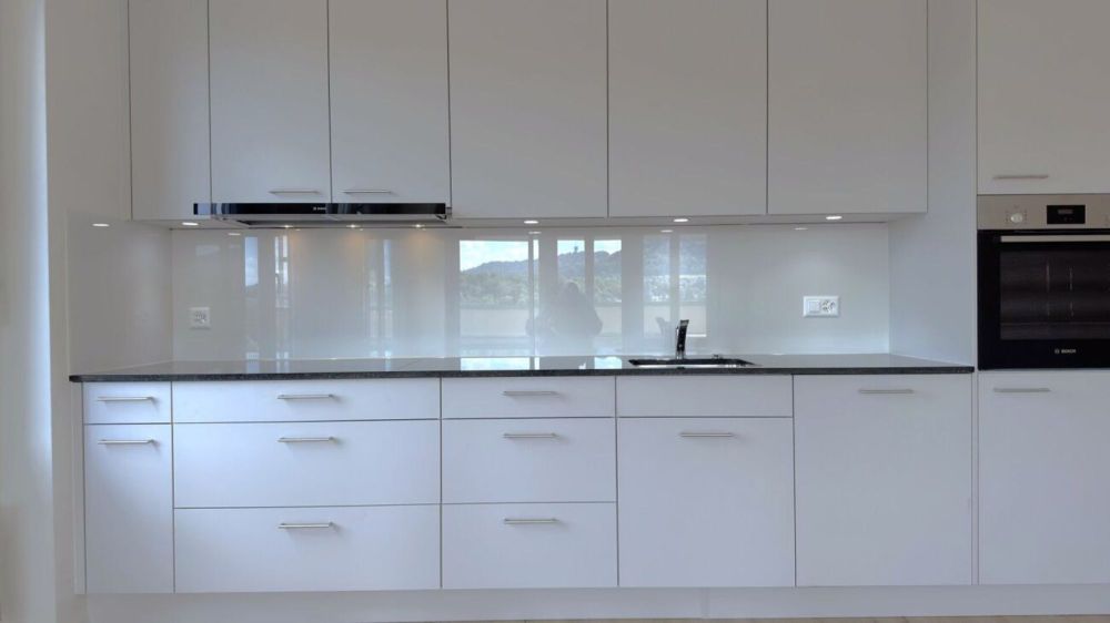 TOP Sanierte Moderne 4.5 Zimmer-Wohnung mit Fantastische Panoramaaussicht auf ganz Bern - Bild 2