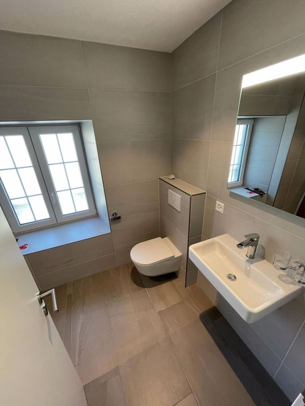 NEUWERTIGES 4.5-ZIMMER-WOHNUNG MIT 105m2 IN COURTEDOUX - Bild 3