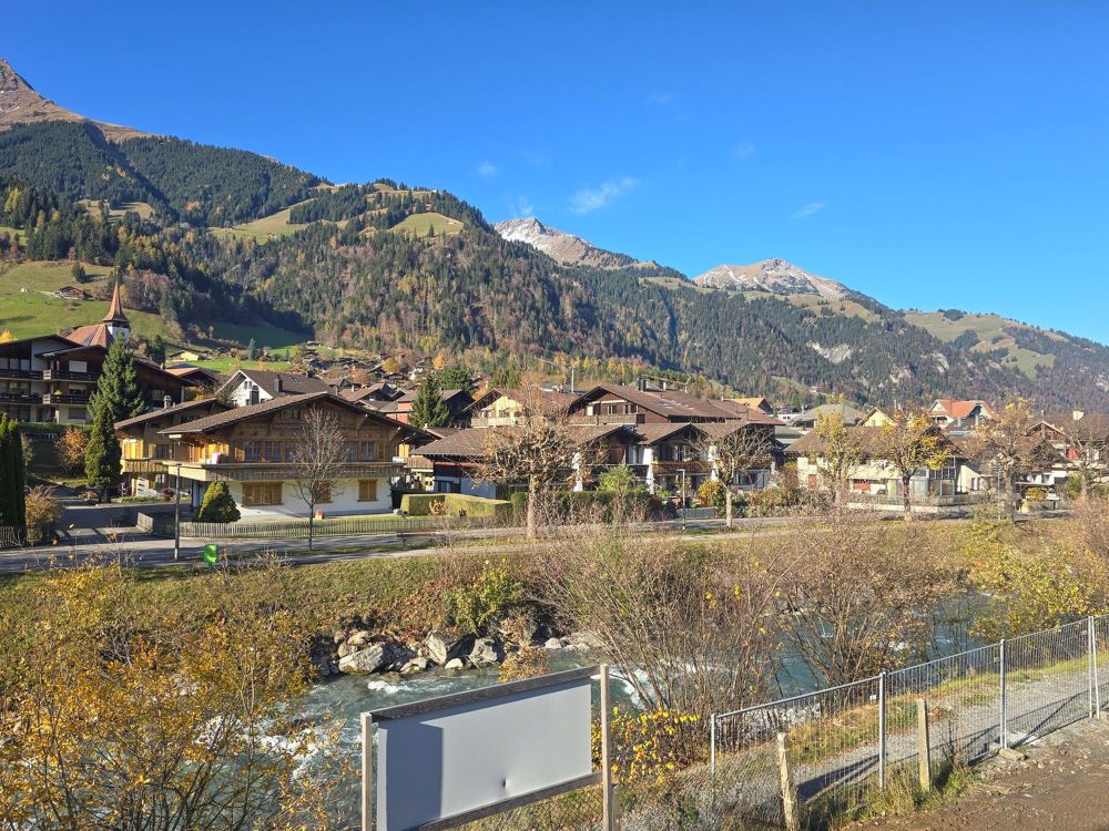 4.5-Zimmer-Wohnung 1. OG mit Lift - Bild 7