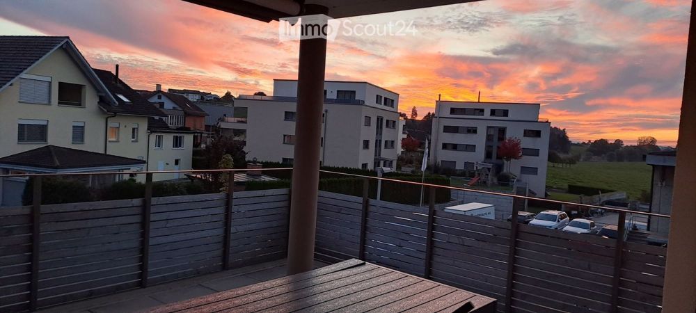 Moderne 4.5-Zimmer-Neubau-Wohnung in Lömmenschwil - Bild 1