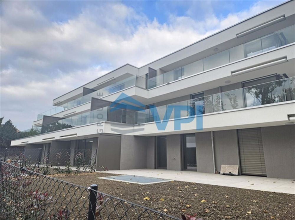 Neue 3-Zimmer-Wohnung mit Terrasse mit Blick auf den See in Anières - Bild 11