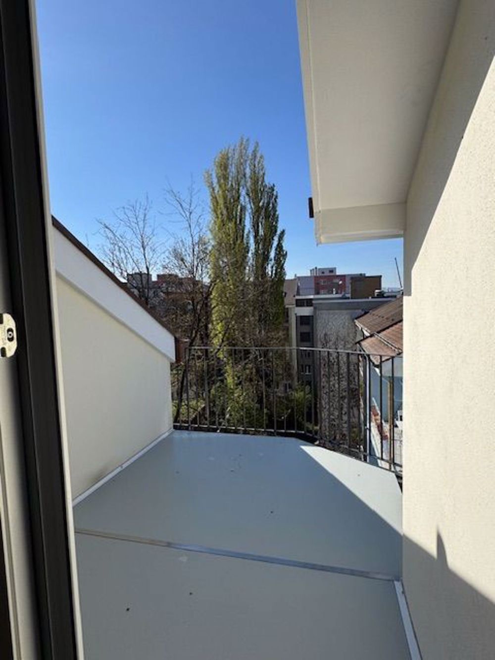 Ab sofort, Erstbezug - Wunderschöne 3.5 Zi Wohnung W3, lauschiger Balkon - Bild 8
