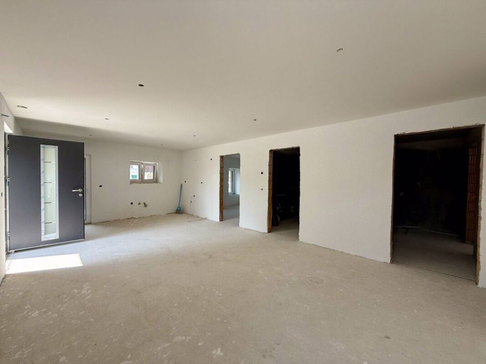 Ihre Vision, Ihr Zuhause! 4.5-Zimmer-Wohnung im Edelrohbau mit historischem Charme - Bild 4