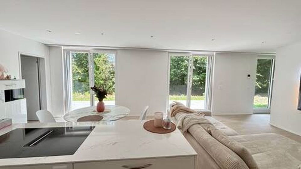 Moderne Wohnung 2.5 Zimmern - Bild 1