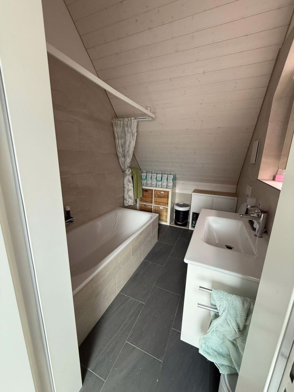 4 ½ Zimmer-Wohnung in Weiningen ZH mieten - Bild 2