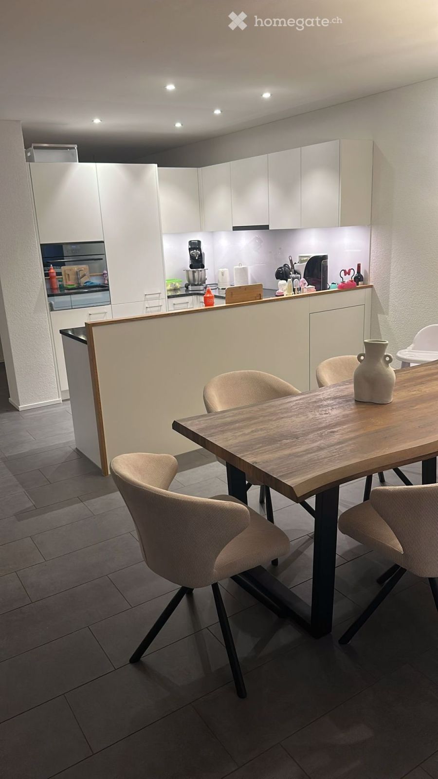 Moderne 3.5-Zimmer-Neubau-Wohnung in Langnau am Albis - Bild 1