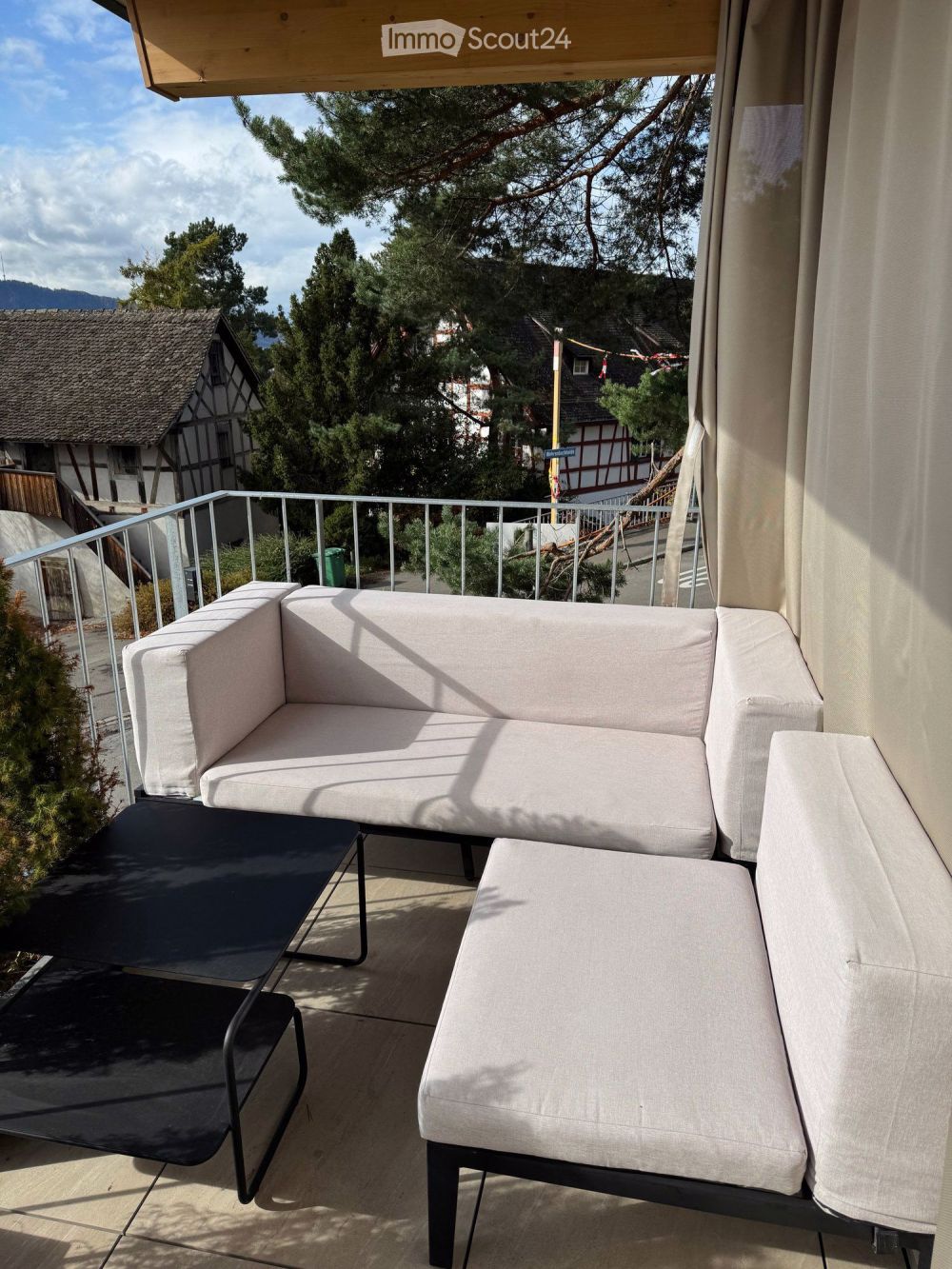 Moderne 4.5-Zimmer-Neubau-Wohnung Aussicht - Bild 3