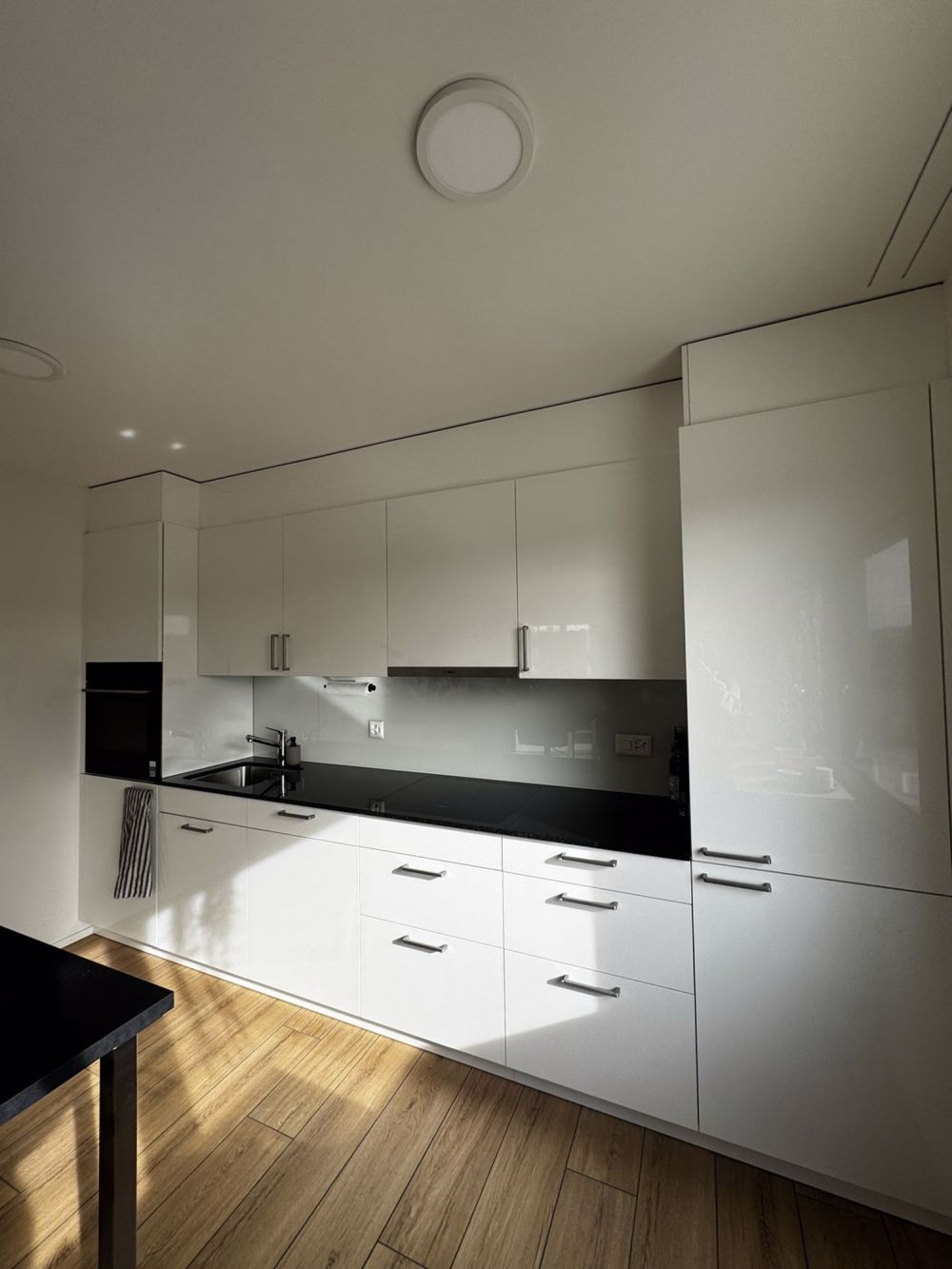 Wunderschöne 3-Zimmer-Attikawohnung mit grosser Terrasse und Weitblick bis zum Säntis - Bild 2