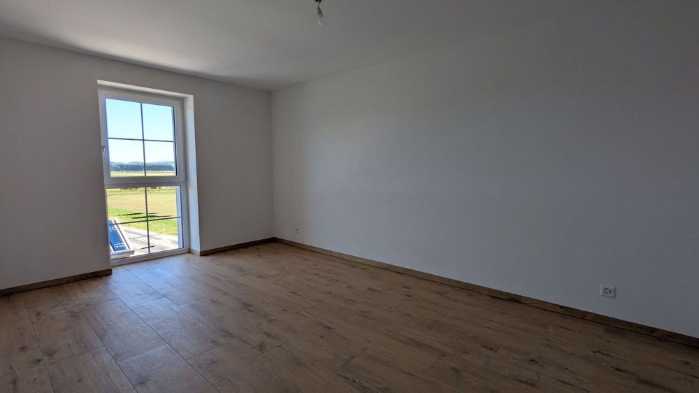 Neue 2,5-Zimmer-Wohnung mit Balkon und Panoramablick in Chavornay - Bild 3
