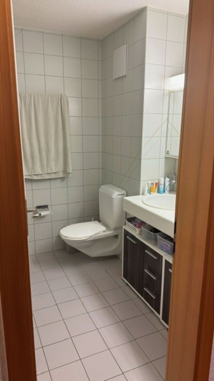 Gemütliche 3½-Zimmer-Wohnung mit schönem Balkon im Zentrum von Meiringen - Bild 5