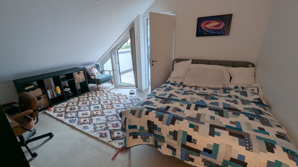 Magnifique appartement récent de 3.5 pièces aux combles, orientation Nord - Bild 8