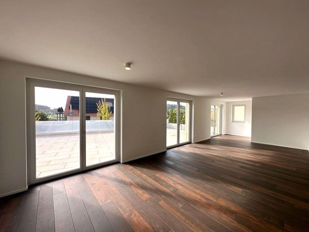 Luxus auf einer Ebene – mit 200 m2 Garten und Ausblick - Bild 1