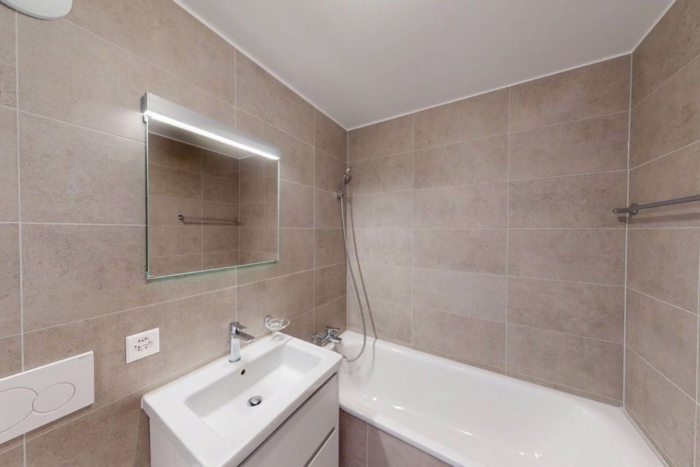 Willkommen! Prachtvolle Wohnung in Bussigny! - backbone_574559-D_004_WEB.jpg