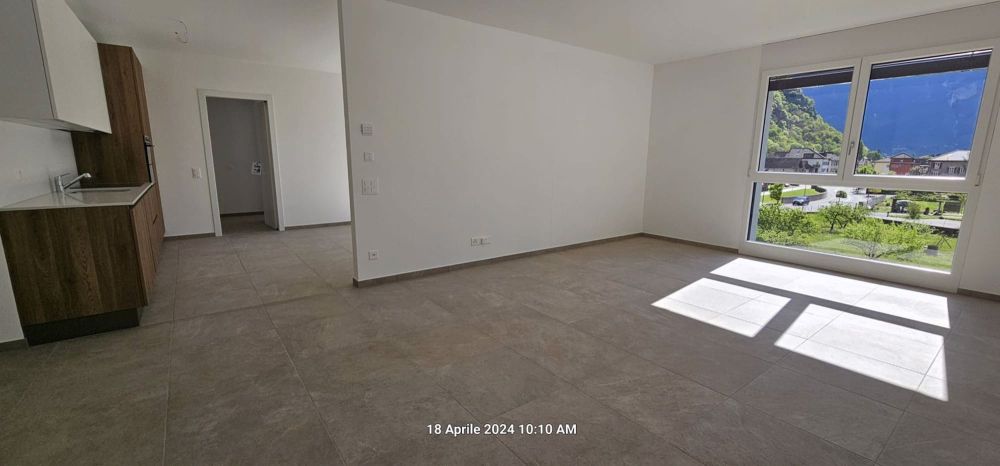 Moderno appartamento di 2.5 locali con vista panoramica a Pollegio - Bild 1