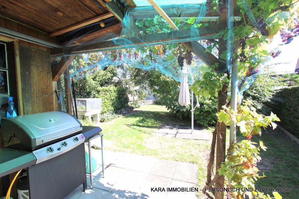 Gemütliche Dachwohnung mit Balkon und eigenem Gartenoase - Bild 3