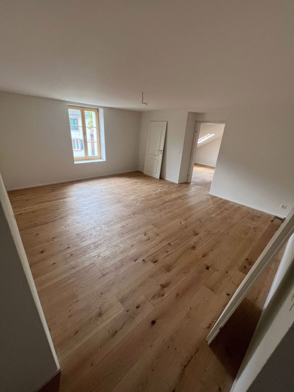 Neu Sanierte 2,5-Zimmer-Wohnung in Hofstetten – Moderner Wohnkomfort in ruhiger Lage - Bild 6