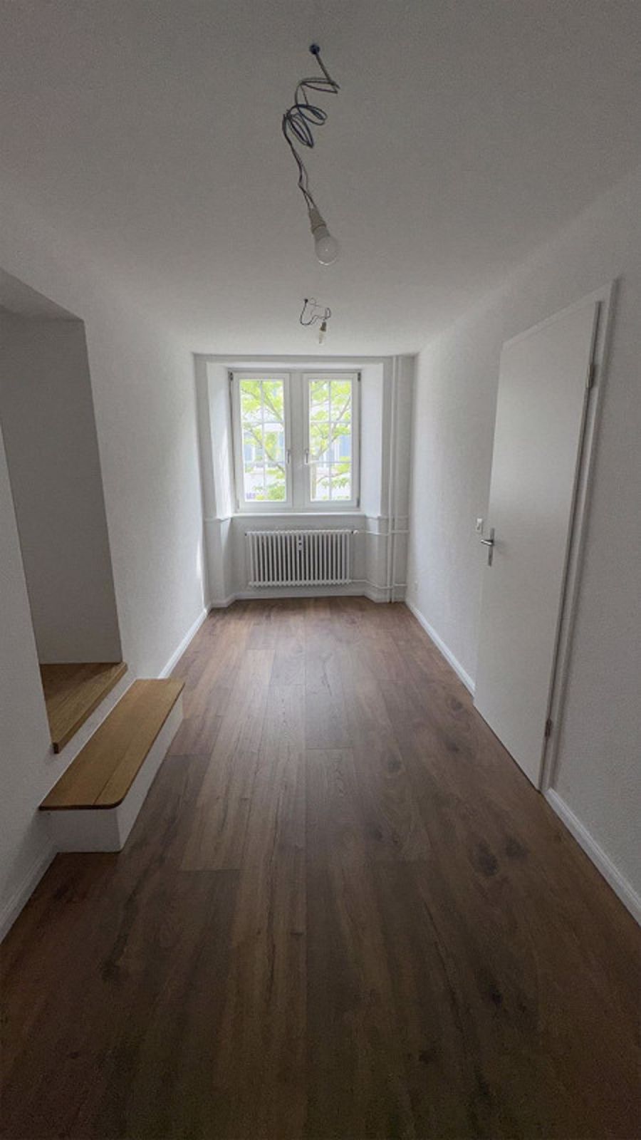 Komplett renovierte 4.5 Zimmer Wohnung mit grosser Terrasse - Bild 5