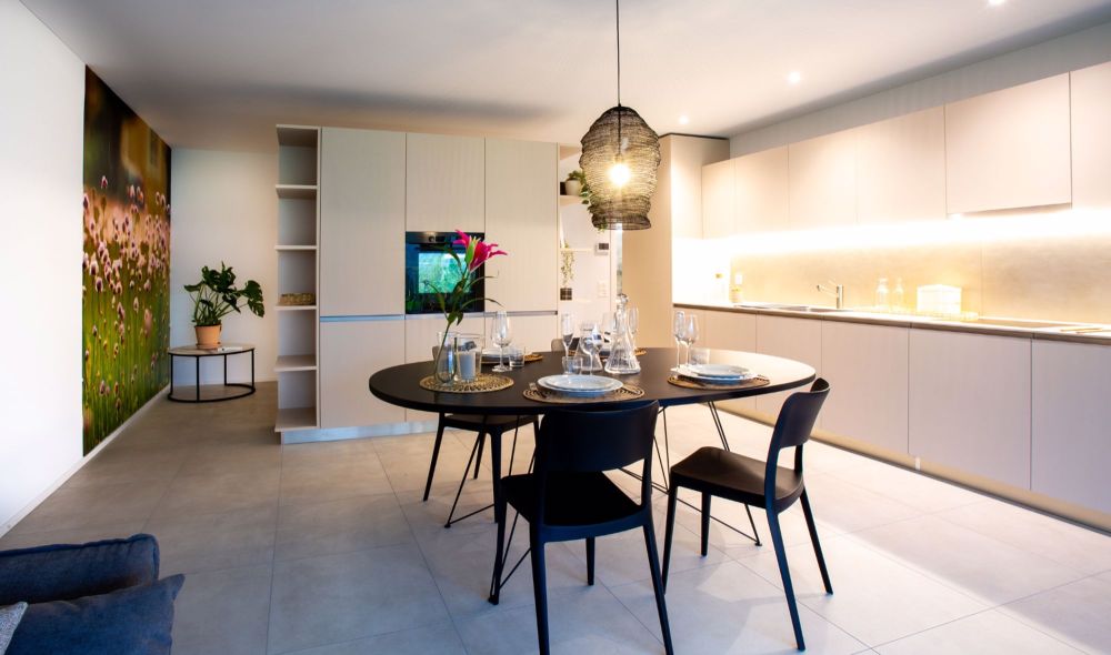 ELEGANTES 4.5-ZIMMER-WOHNUNG IN LUMINO (TI) - Bild 1