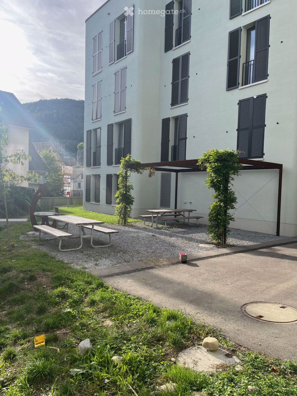 Nachmieter gesucht für Moderne 4.5-Zimmer-Wohnung in Neubau mit Balkon und Garage - Bild 3