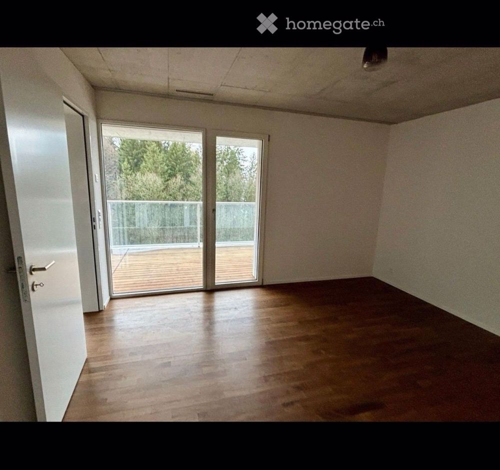 Moderne 3.5-Zimmer-Wohnung mit Balkon und schöner Aussicht in Luzern - Bild 4