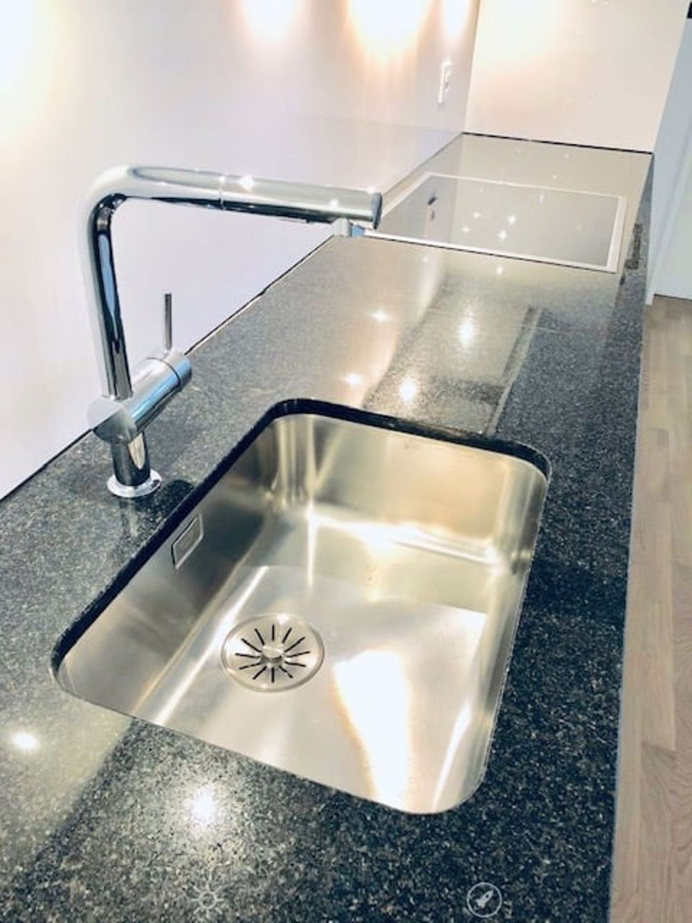 3.5-Zimmer-Wohnung im Stadtzentrum - Bild 4