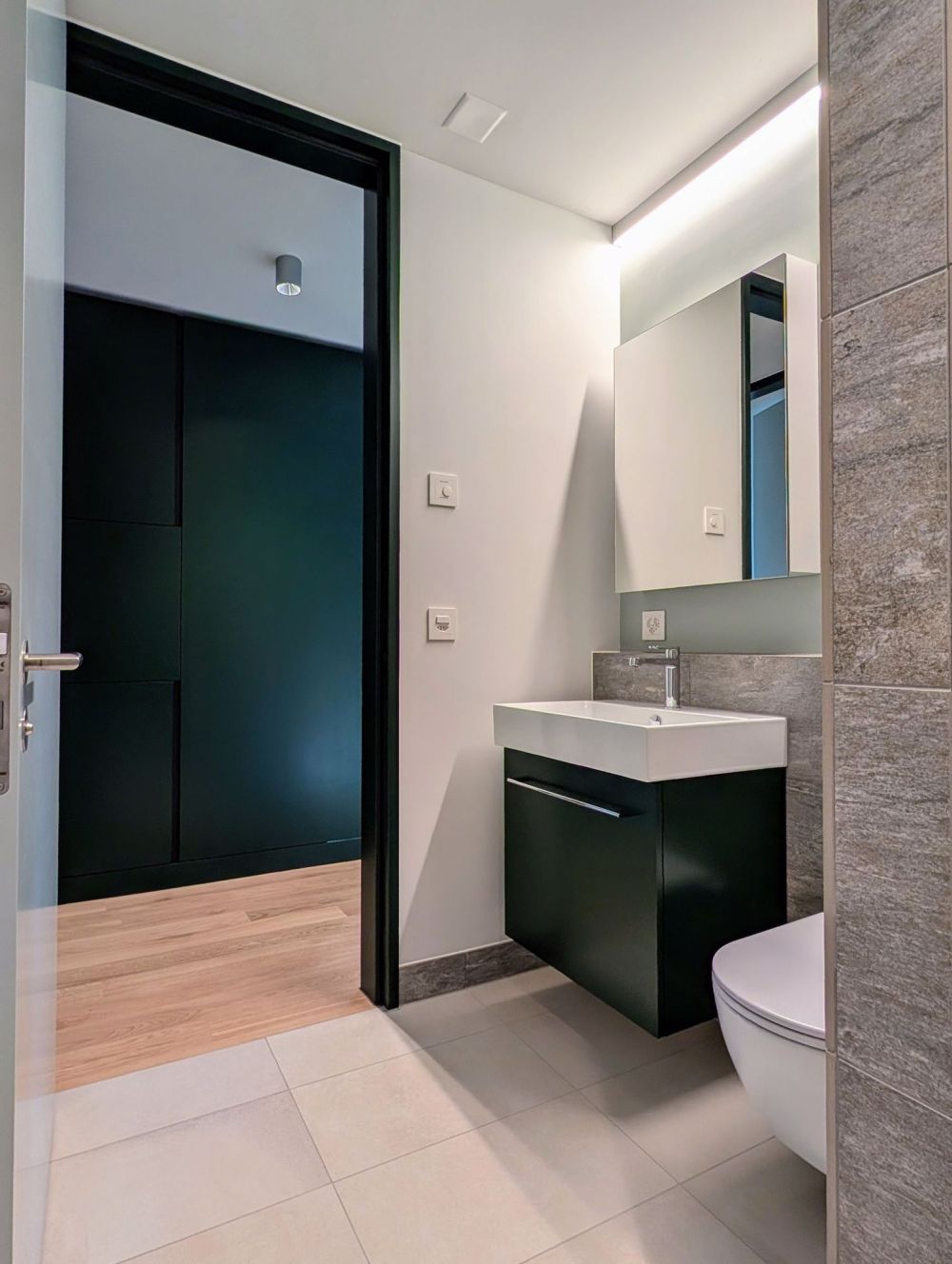 Helle und top ausgestattete Wohnung an ruhiger Lage - Bild 10