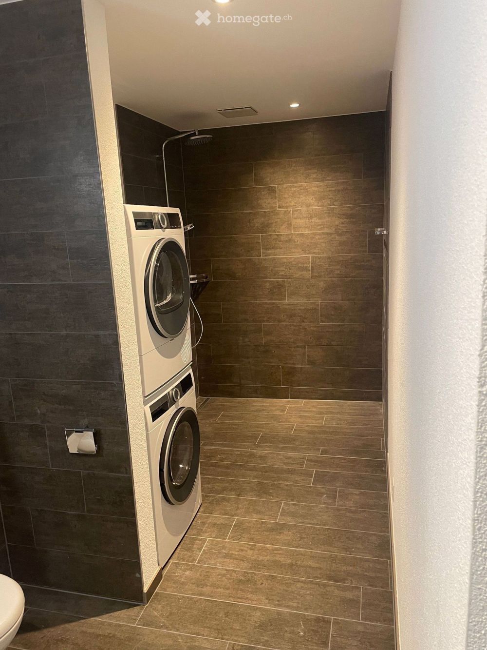 Moderne 2.5-Zimmer-Neubau-Wohnung mit Panorama-Balkon in Hombrechtikon - Bild 5