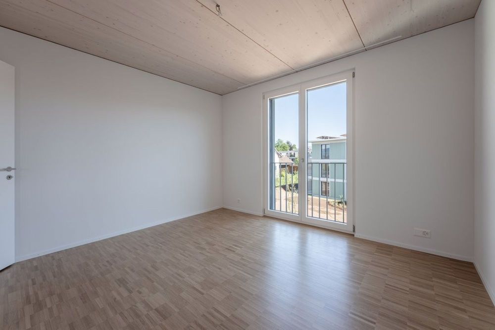 Attraktive 4.5 Zimmer-Wohnung mit grosszügigem Balkon zu vermieten! - Zimmer 3